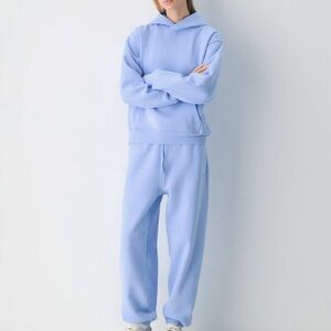 Aritzia cozy sweatfleece set mega and perfect